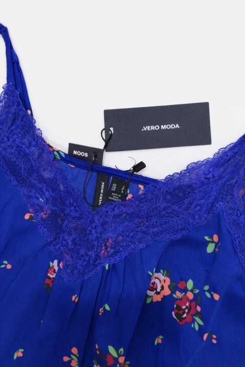 Bluzka na ramiączkach Vero Moda  S