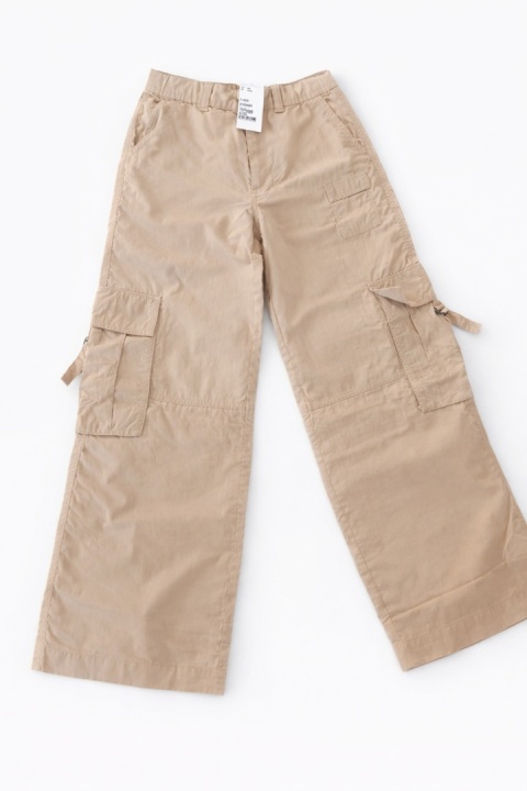 Spodnie beżowe rozm. 34