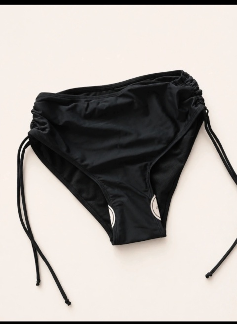 Czarne figi bikini S